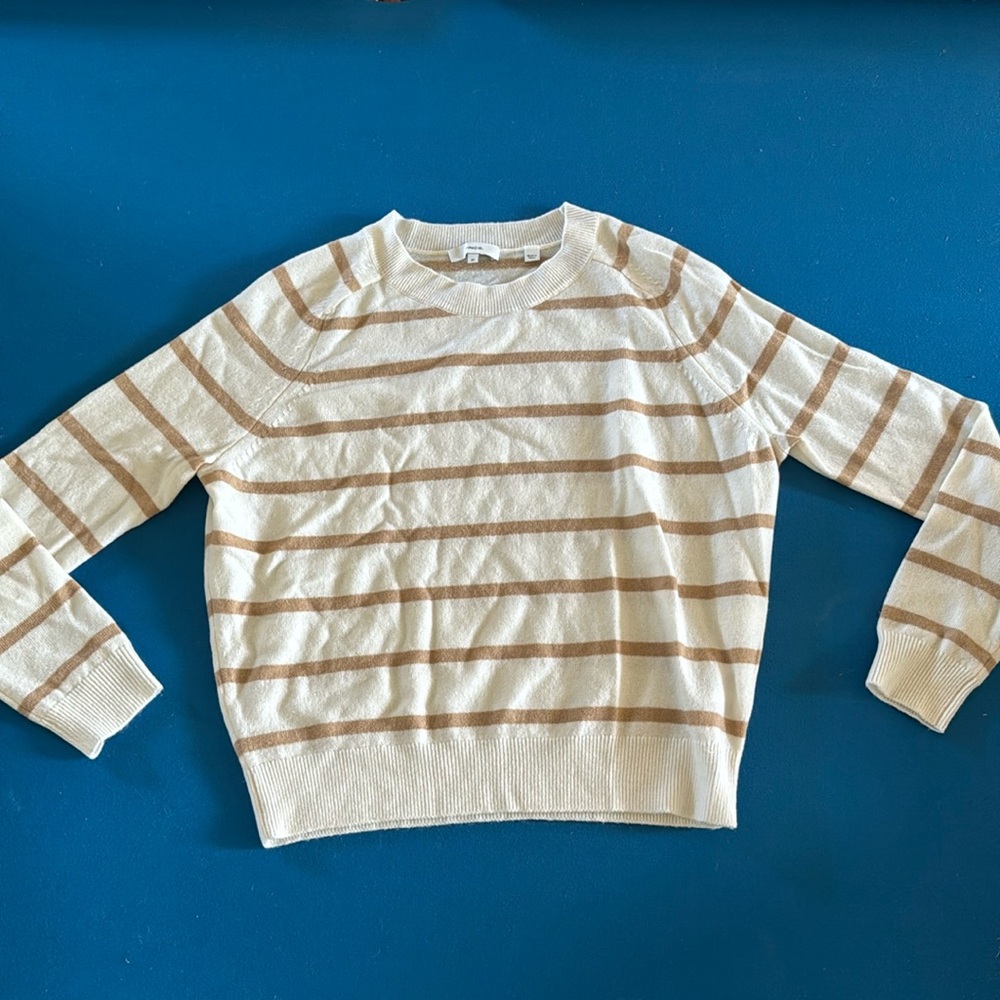 Vince sweatshirt